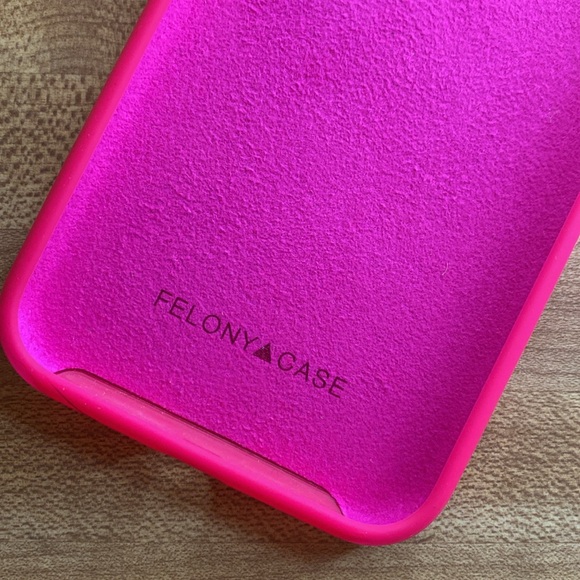 iphone 11 neon pink phone case - Picture 4 of 4